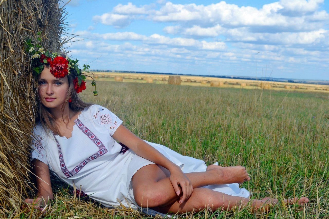 Slavic girls in Pindu